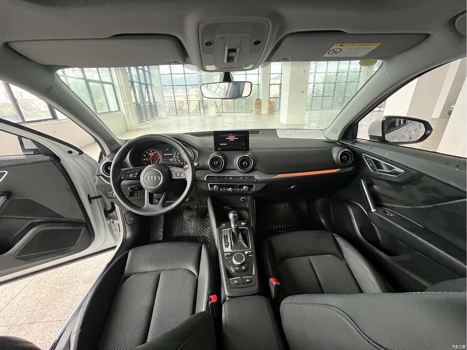 Audi Q2L, 2021 12