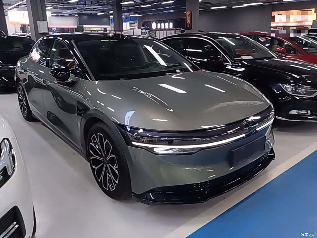 Zeekr 007, 2024 4