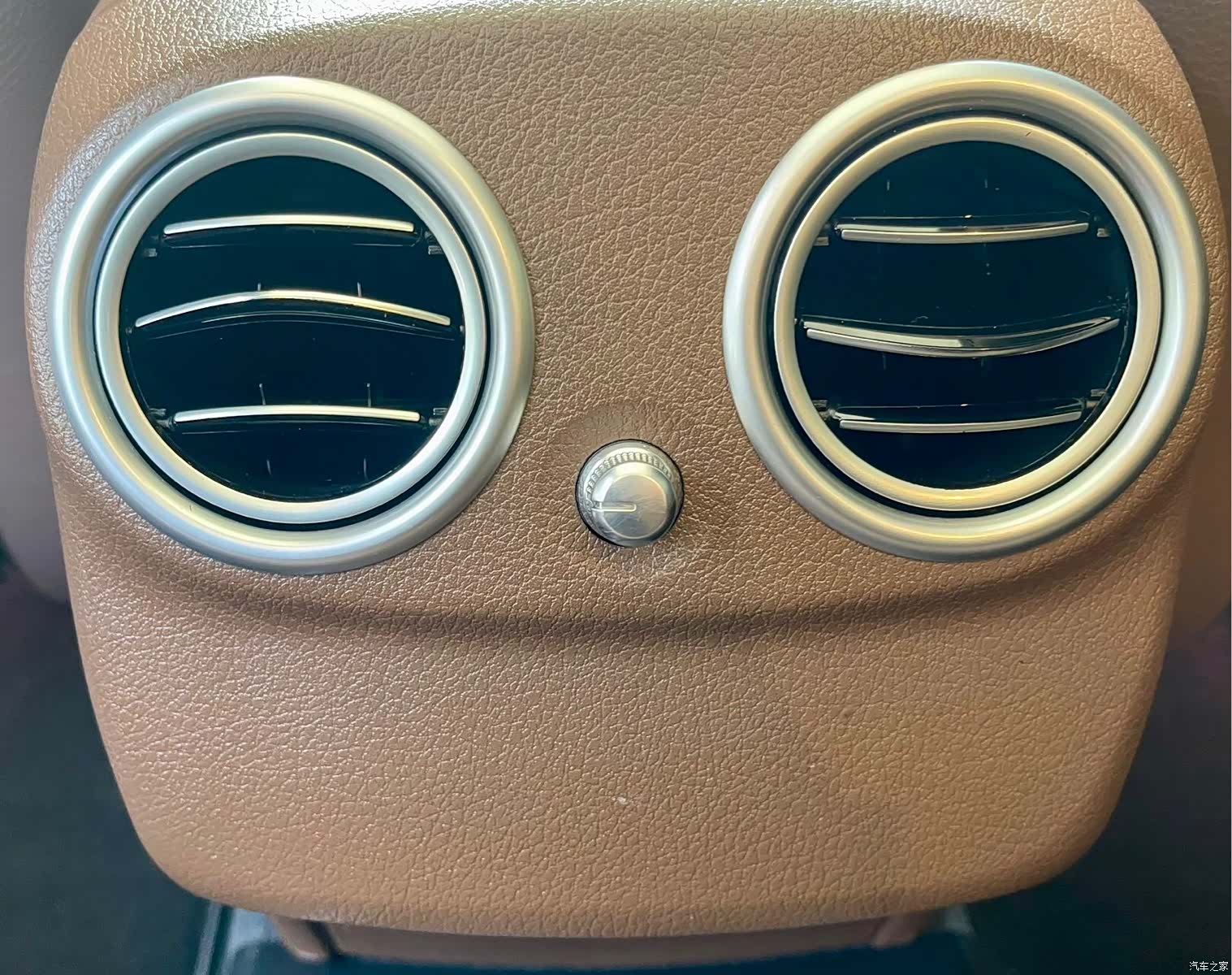 Mercedes-Benz E-Class, 2018 20