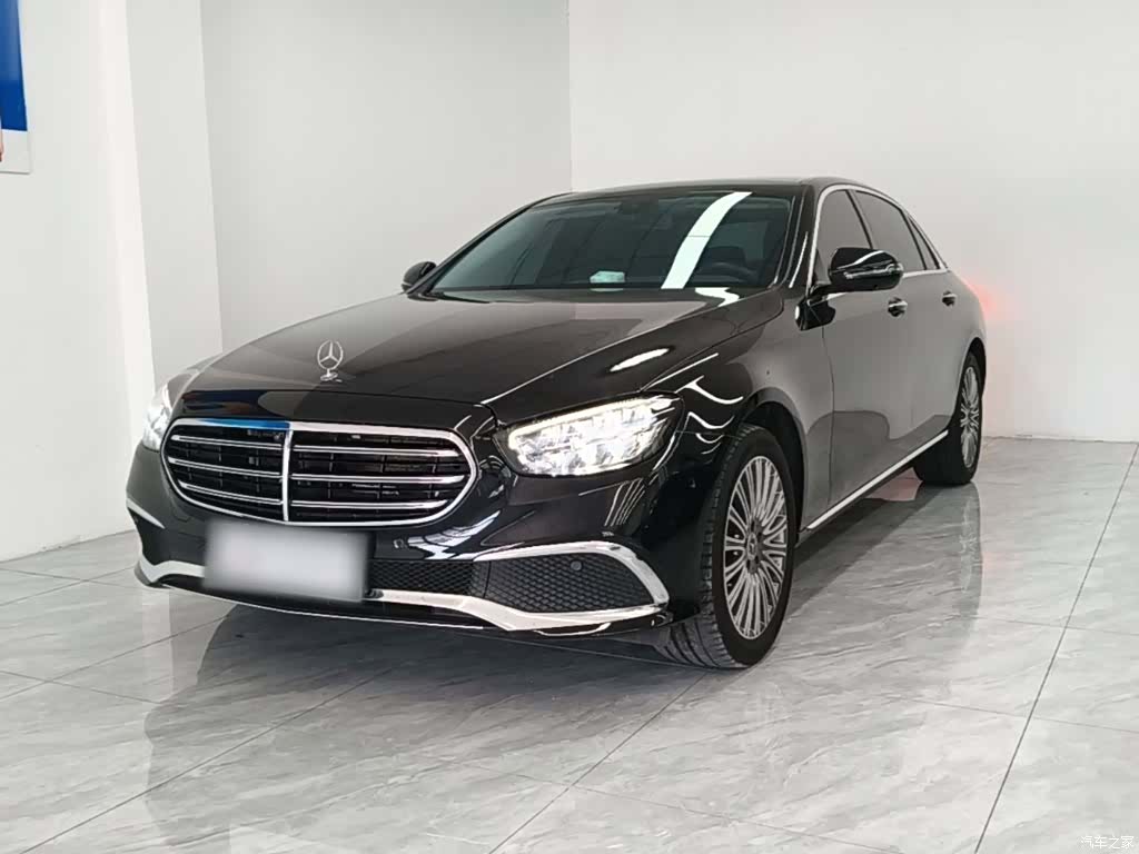 Mercedes-Benz E-Class, 2022 2
