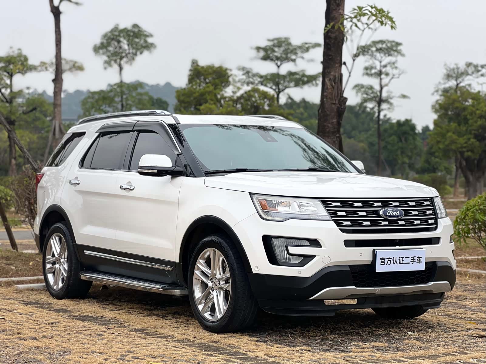 Ford Explorer, 2018 3