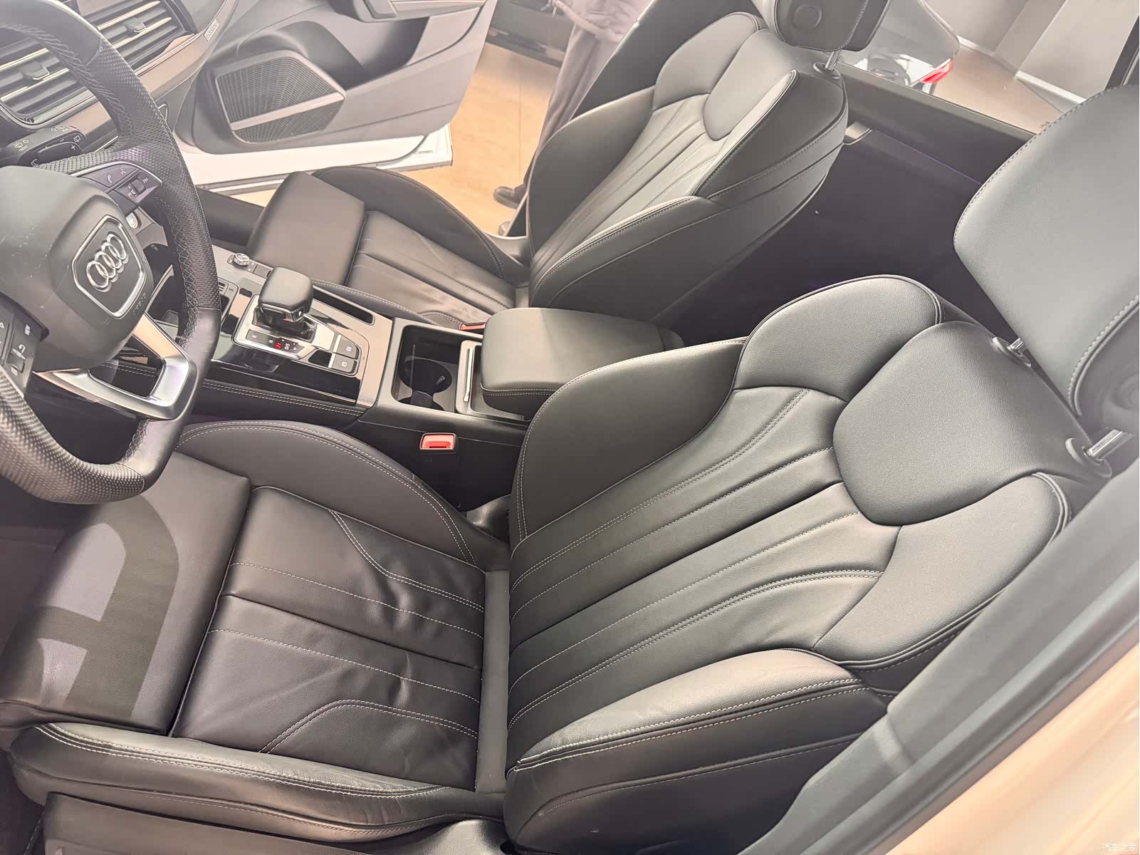 Audi Q5L, 2023 14