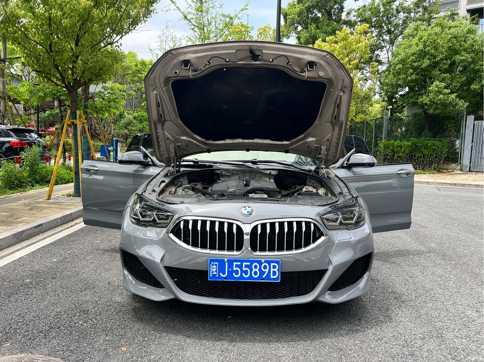 BMW 5 Series, 2010 25