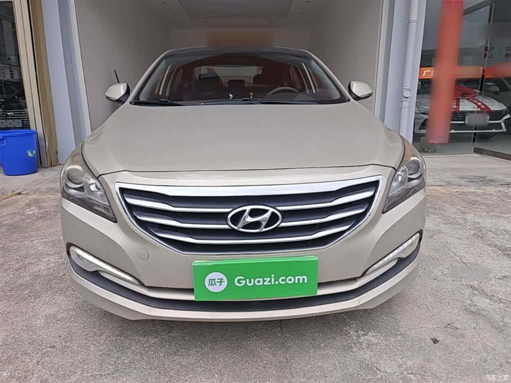 Hyundai GLS, 2015 3