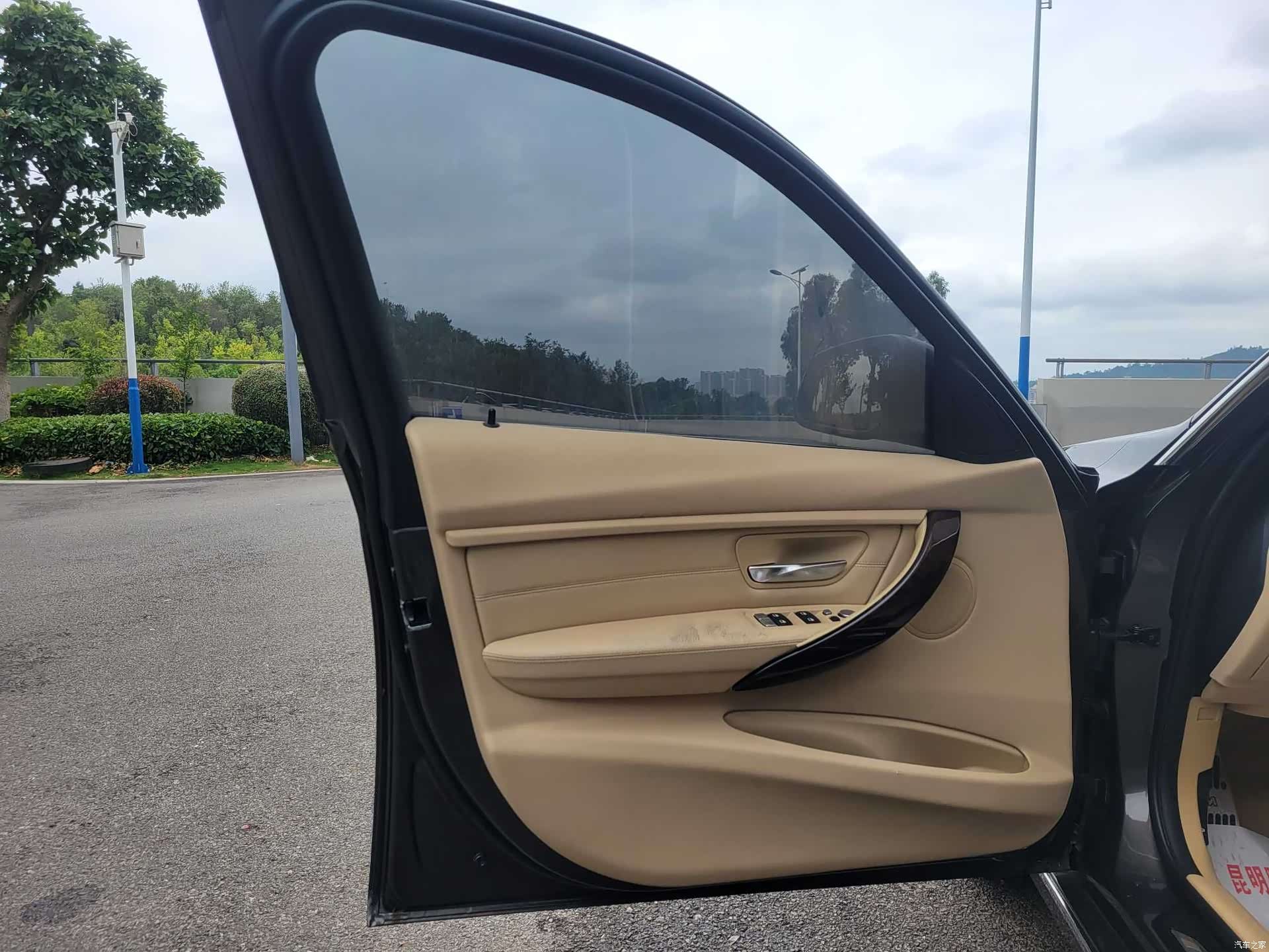 BMW 3 Series, 2013 21
