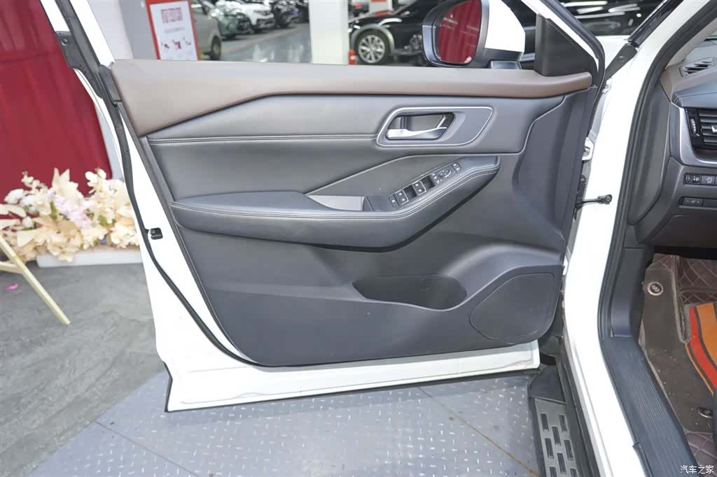 Nissan X-Trail, 2022 9