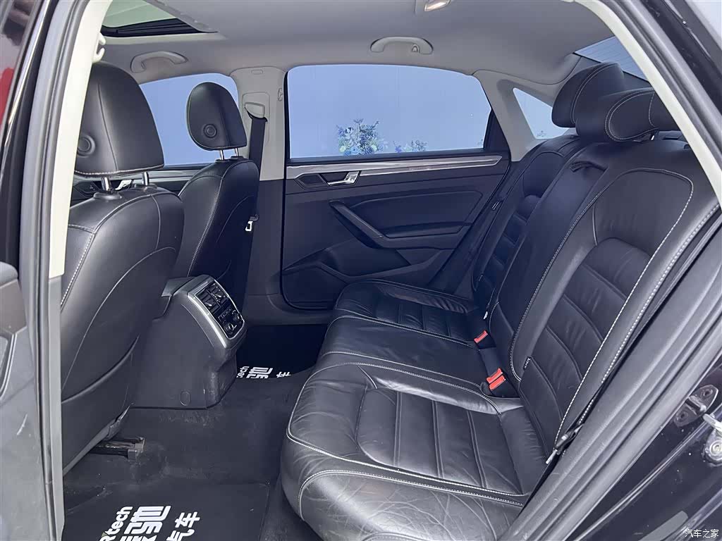 Volkswagen Passat, 2017 24