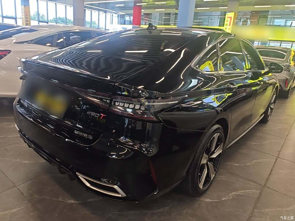 Chery Arrizo 8, 2024 7