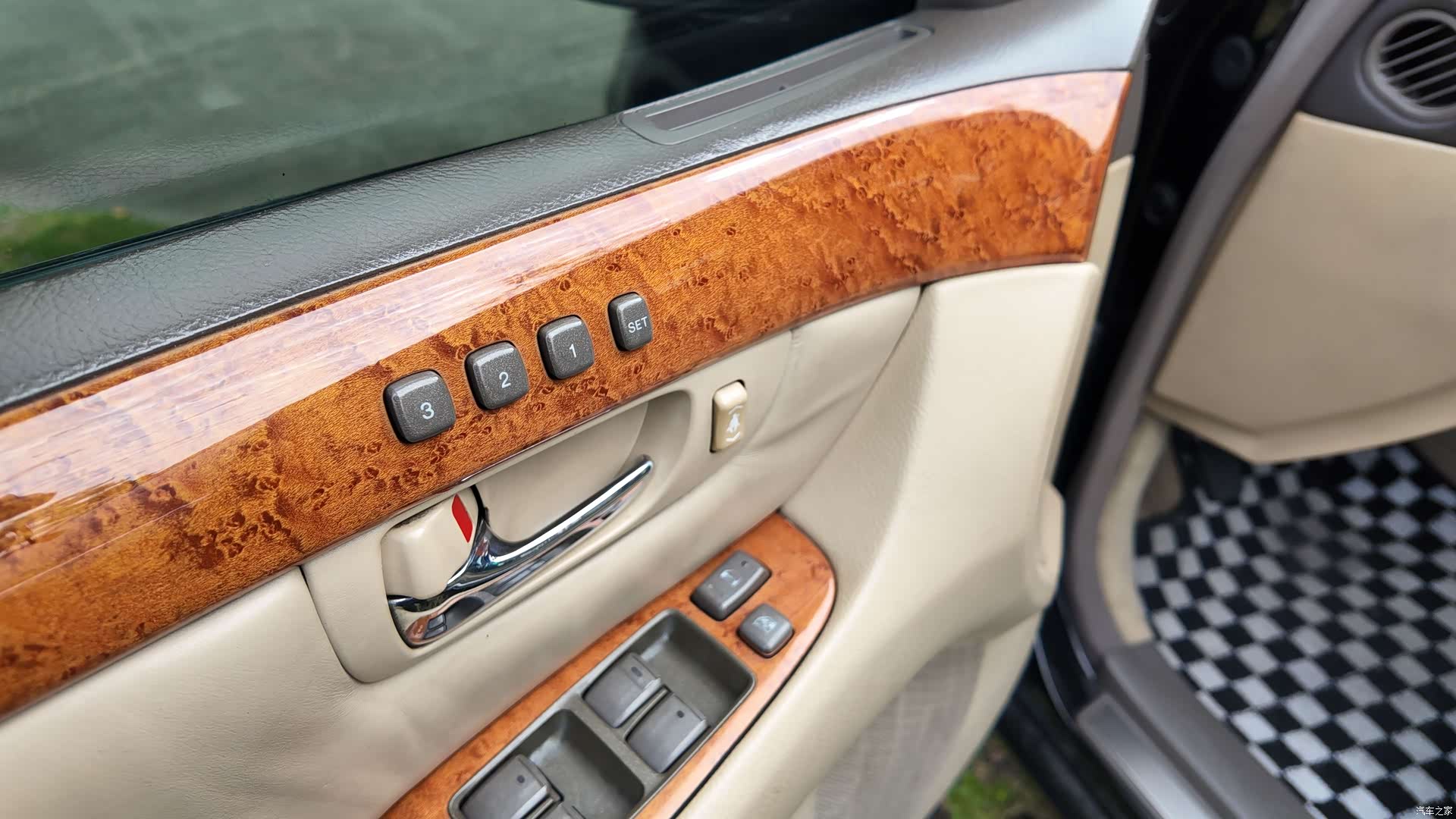 Lexus LS, 2004 50