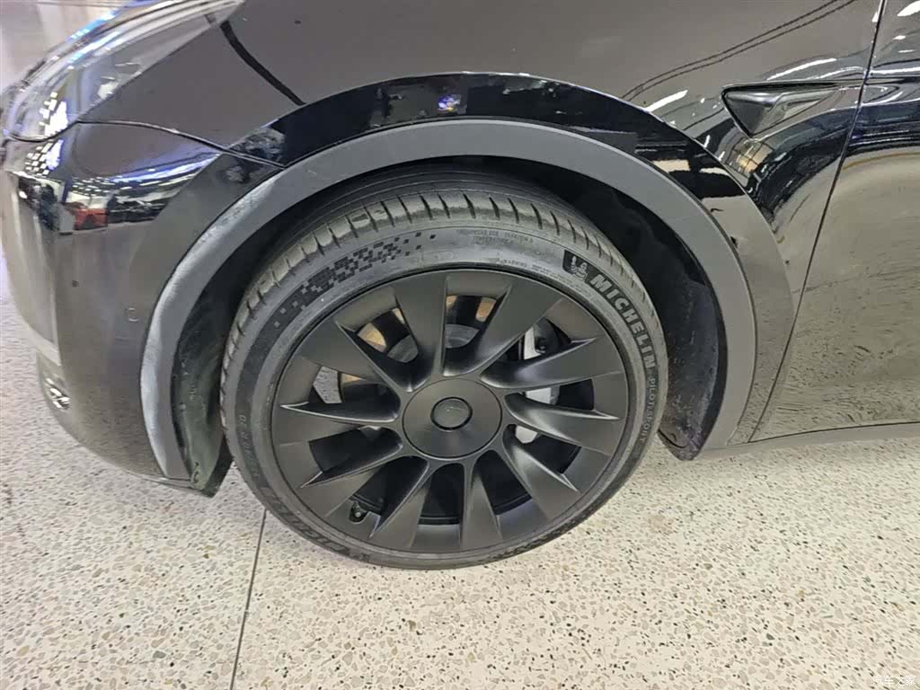 Tesla Model Y, 2021 23