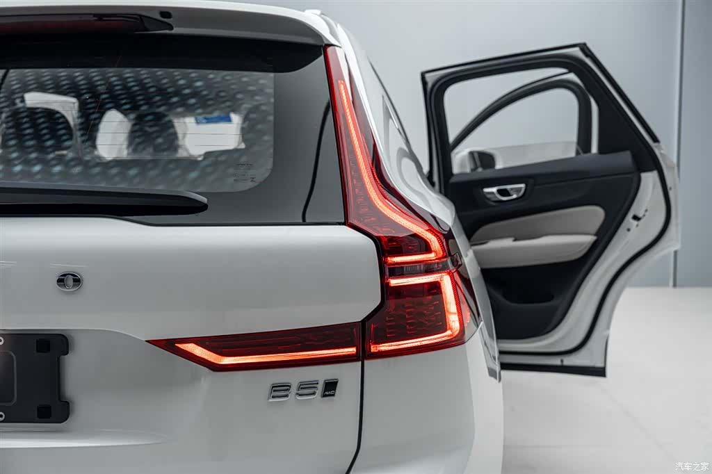 Volvo XC60, 2026 14