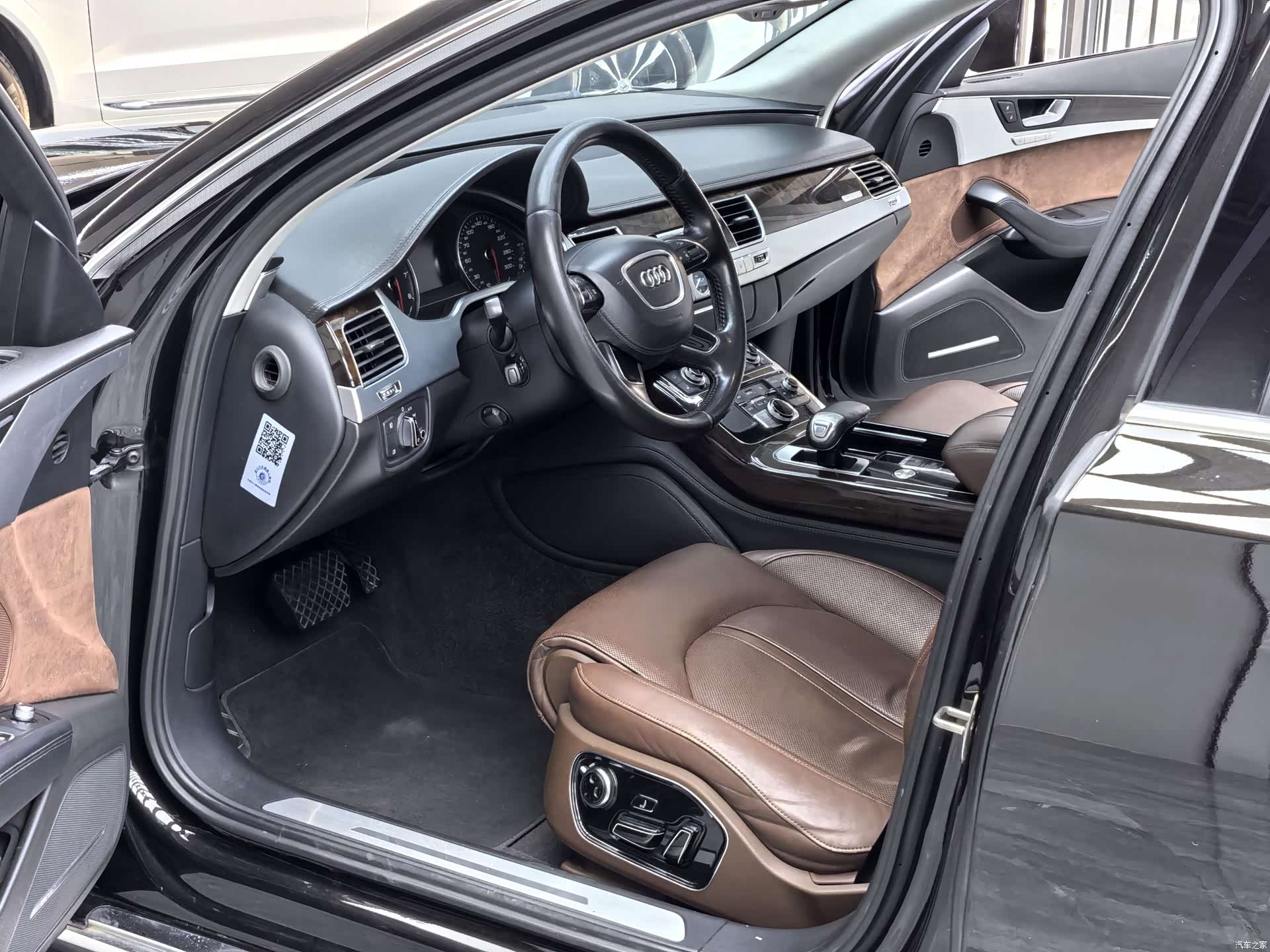 Audi A8L, 2014 все фото