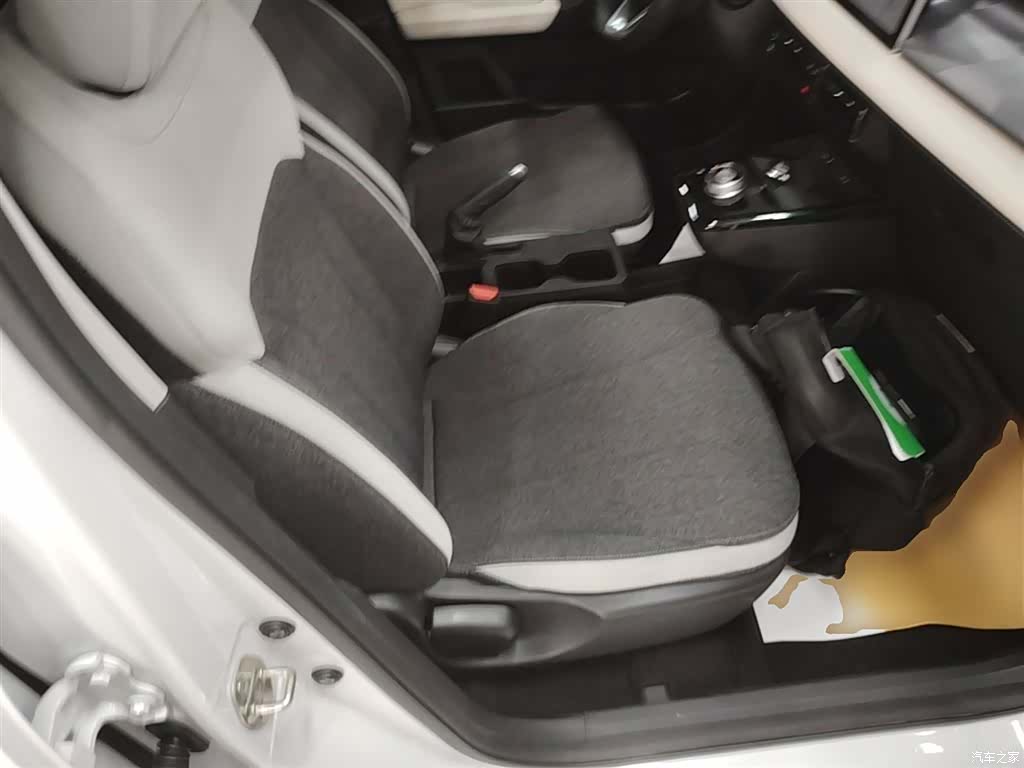 Geely E, 2023 25