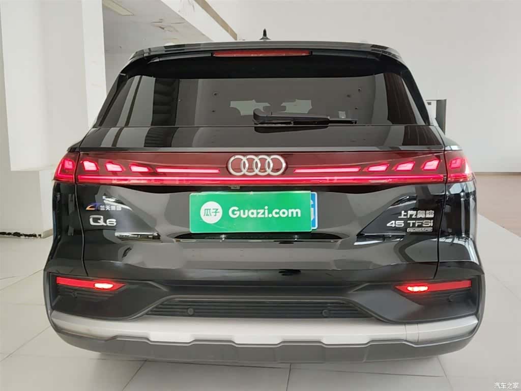 Audi Q6, 2025 6