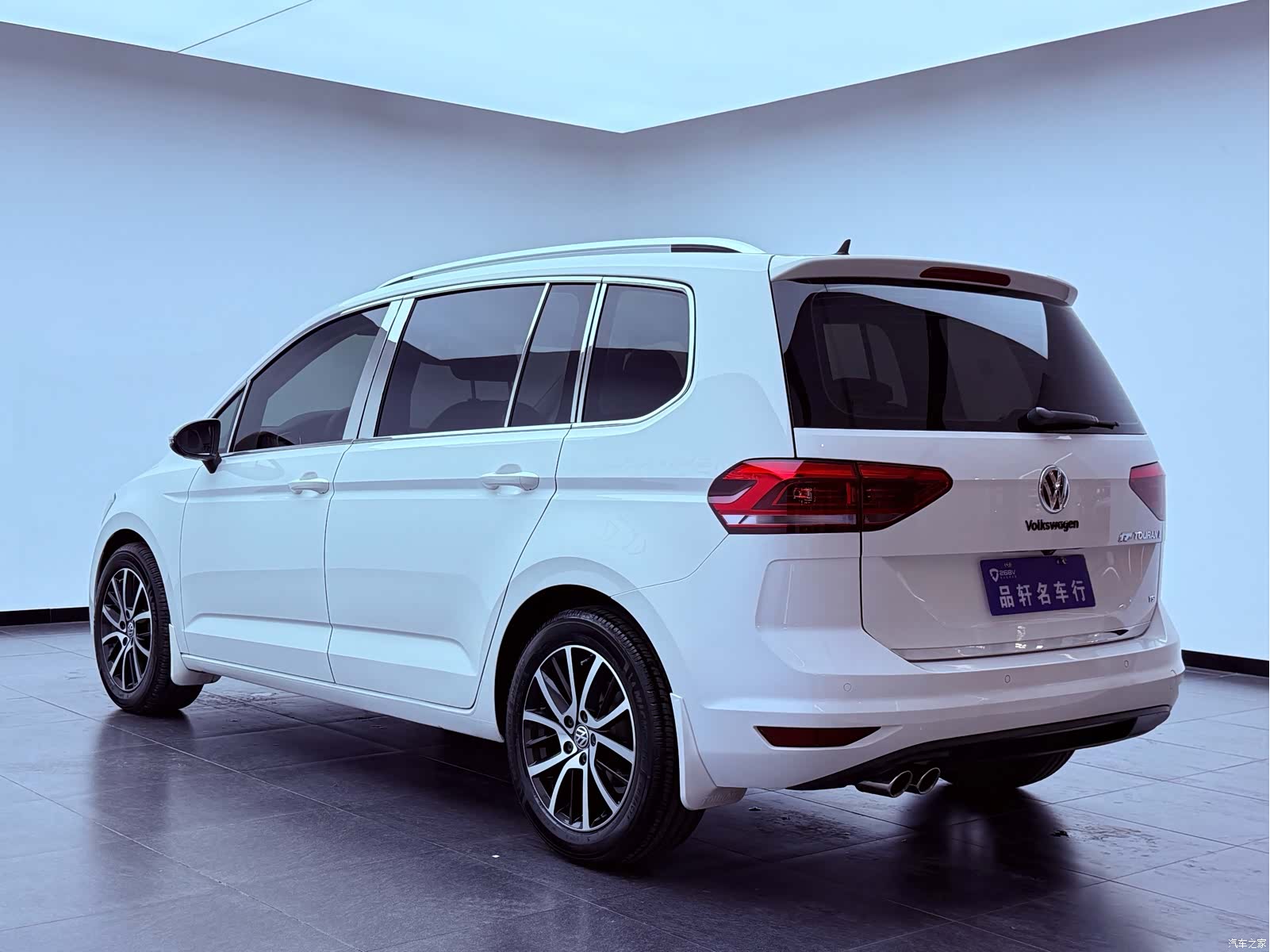 Volkswagen L, 2017 4