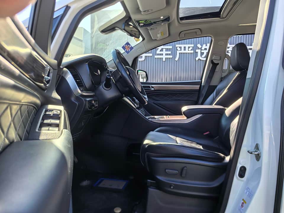 Trumpchi Trumpchi M8