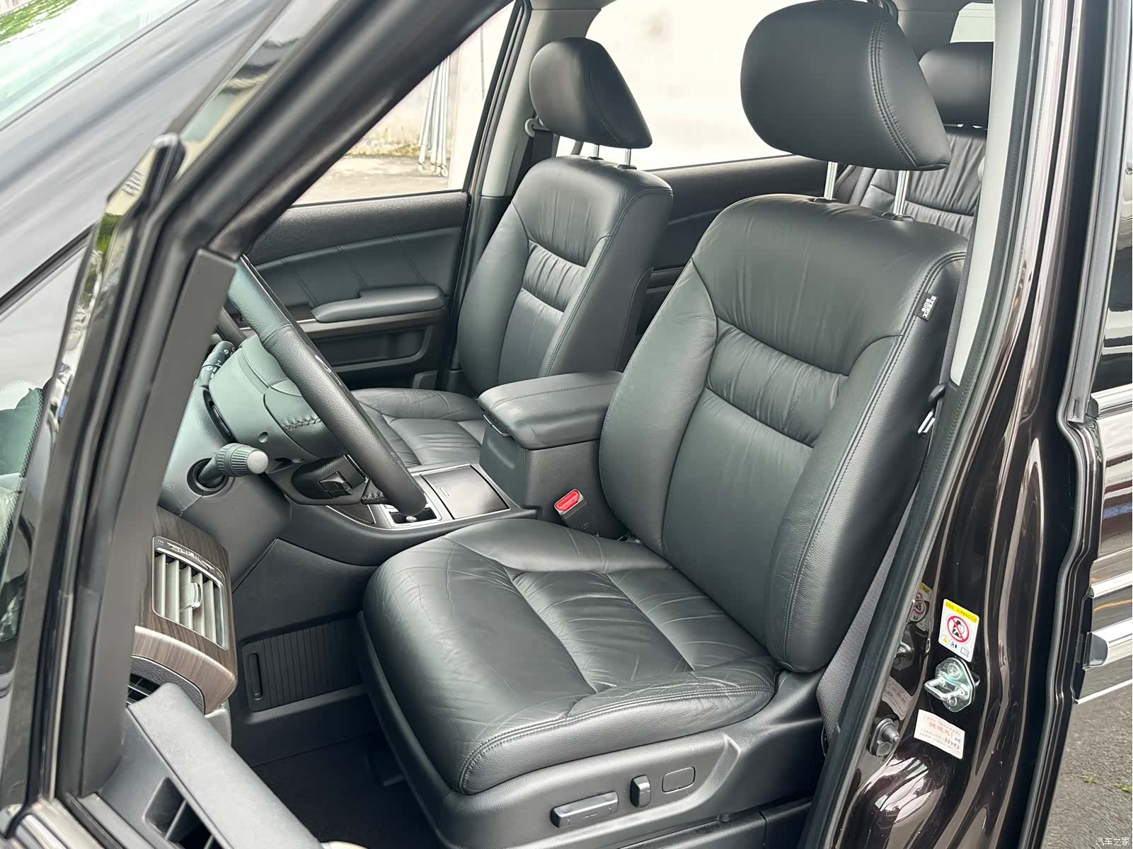 Honda Elysion, 2014 10