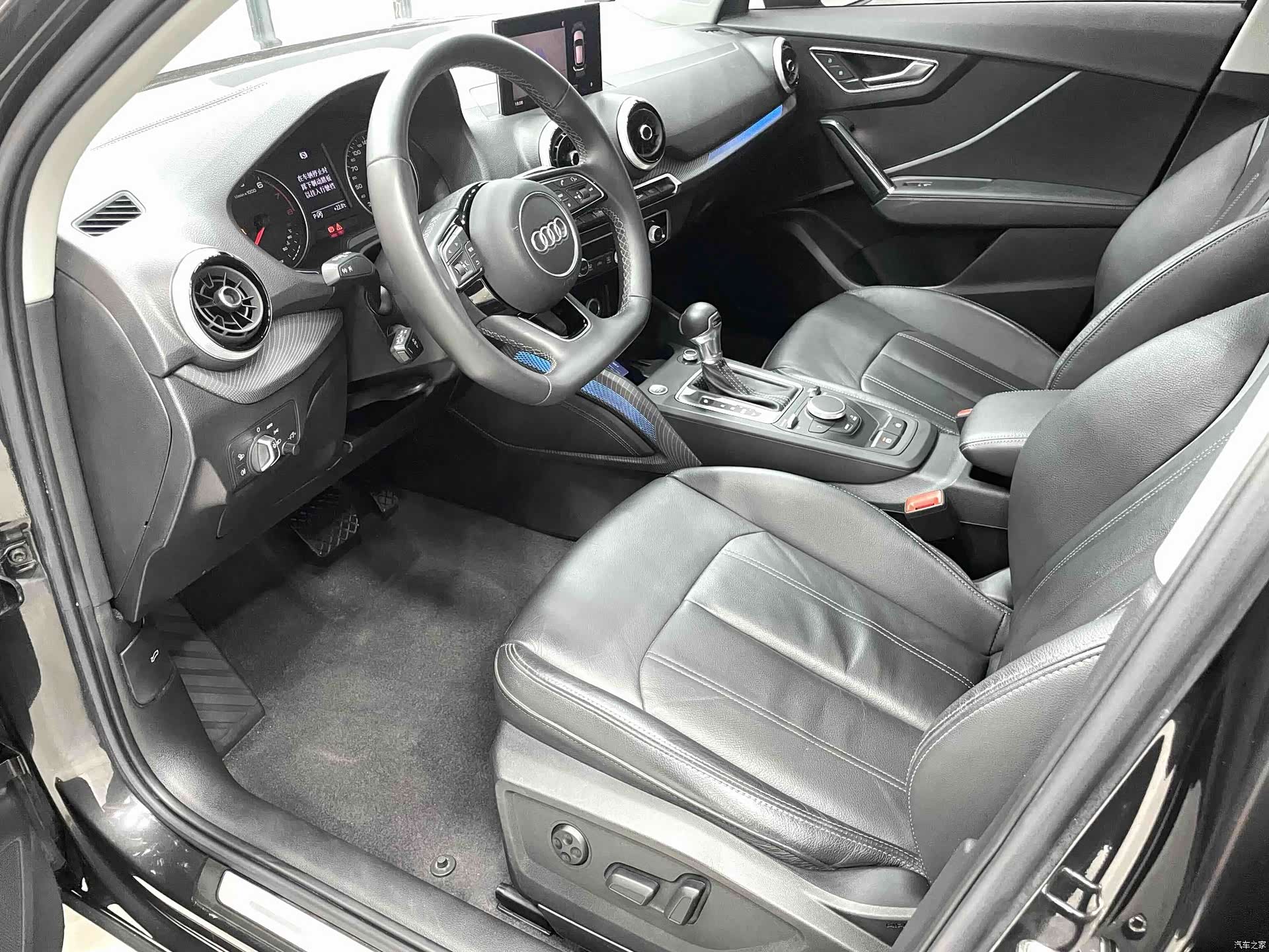 Audi Q2L, 2022 7