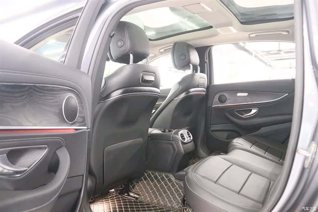 Mercedes-Benz E-Class, 2018 17