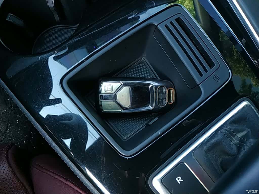 Audi A4L, 2024 9