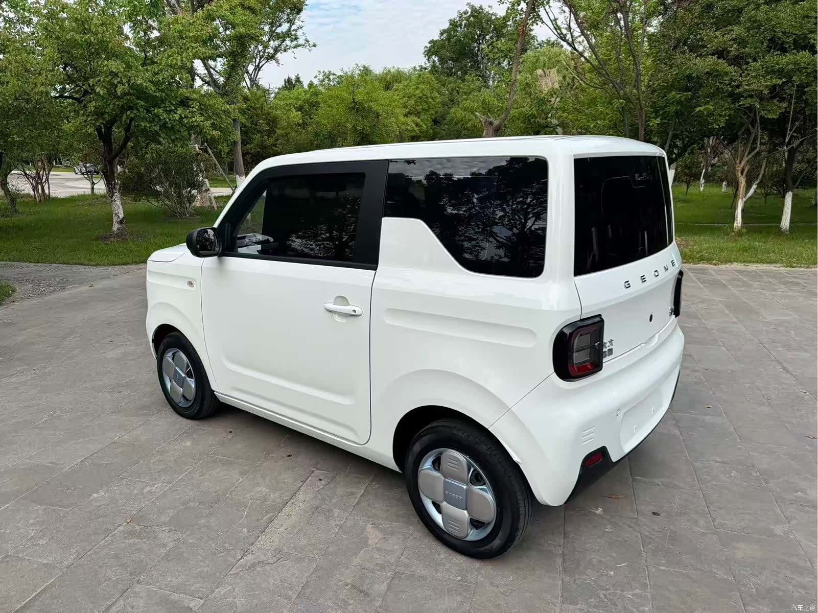 Geely Panda, 2023 6