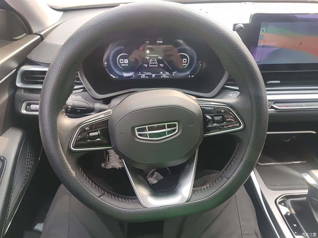 Geely Emgrand, 2021 11