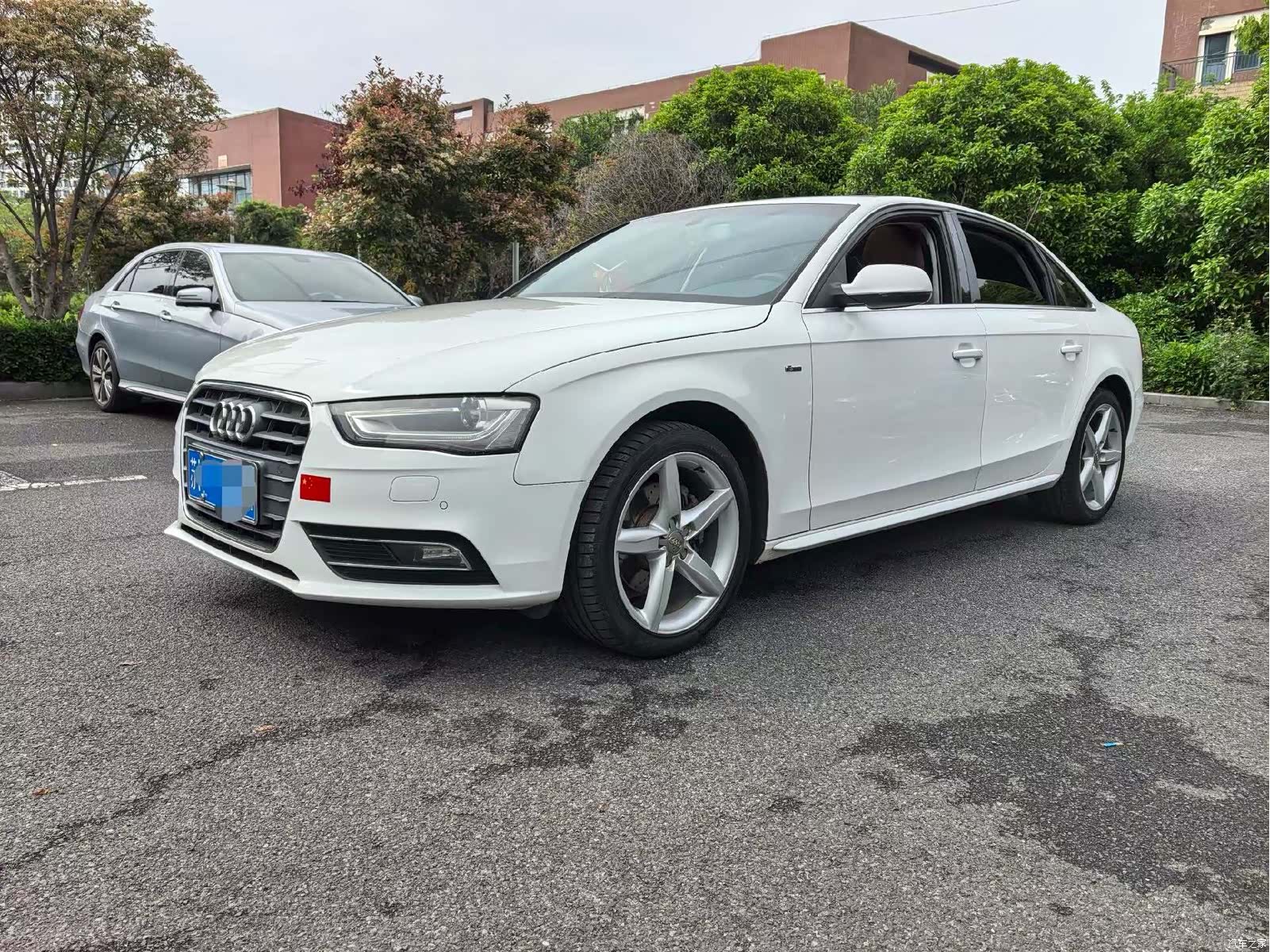 Audi A4L, 2015 1