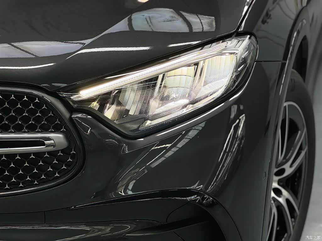 Mercedes-Benz GLC, 2024 4