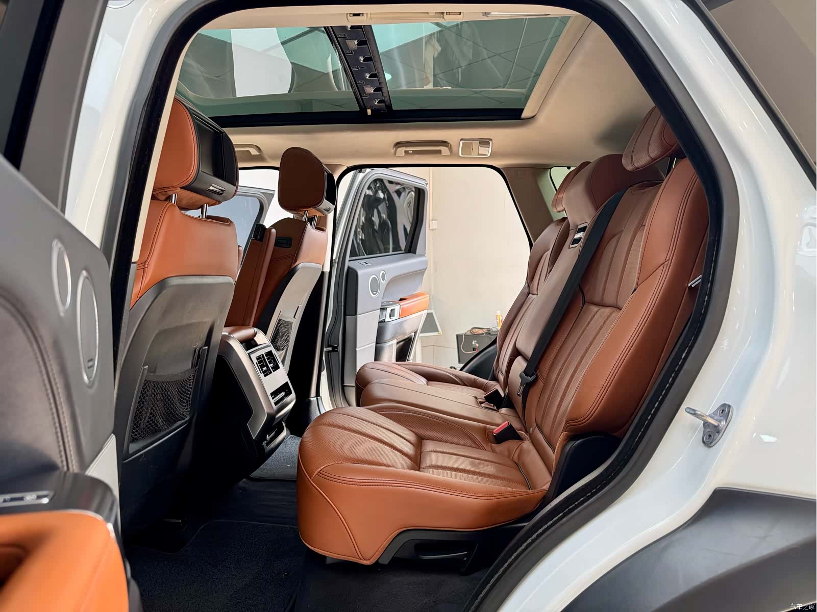 Land Rover Range Rover, 2016 11