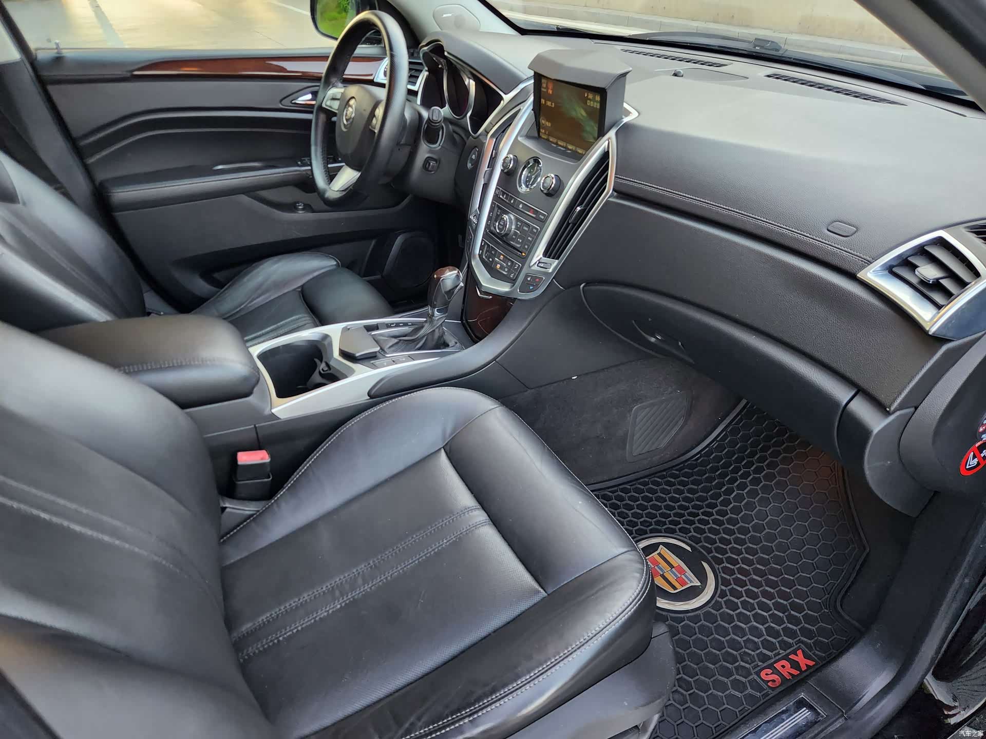 Cadillac SRX, 2012 20