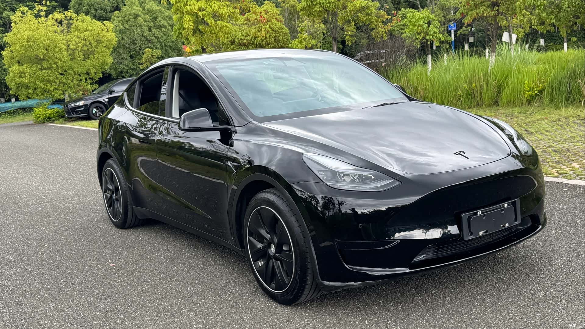 Tesla Model Y, 2022 6