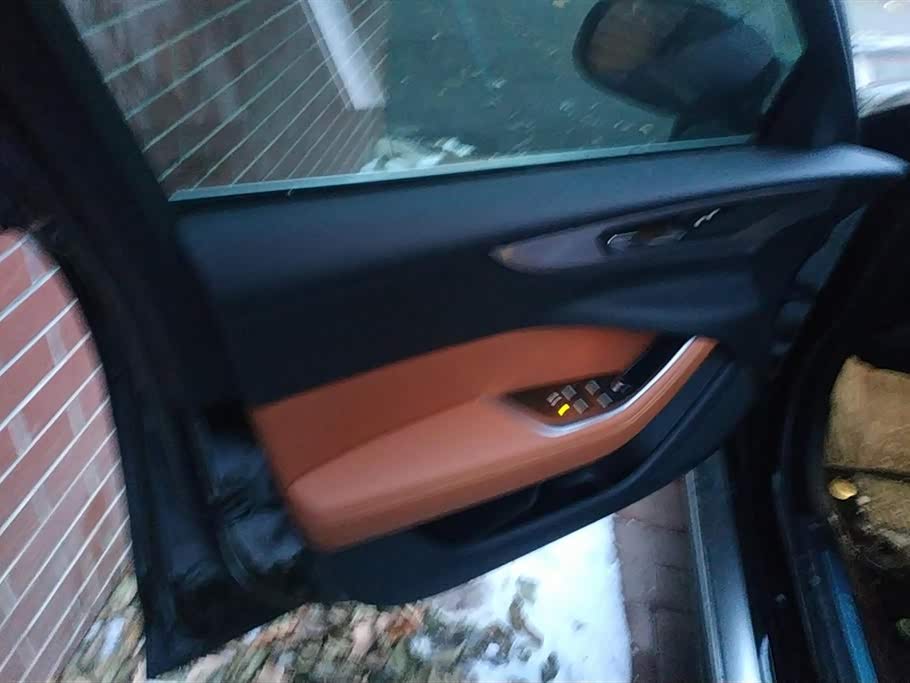 Jaguar XEL