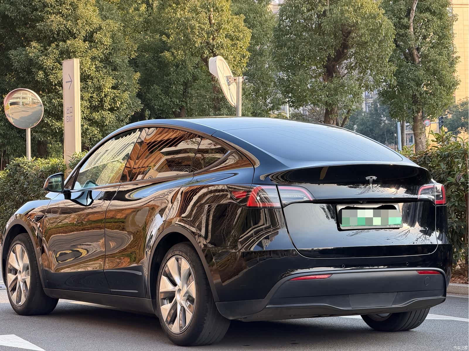 Tesla Model Y, 2022 9