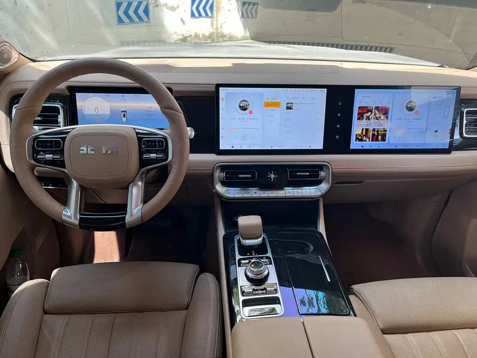 Beijing BJ60 Thunder