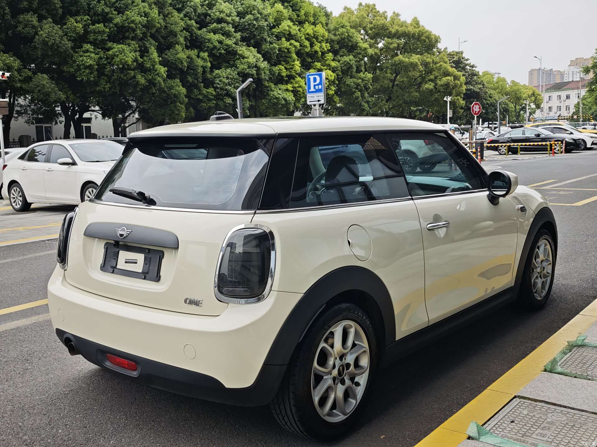Mini ONE, 2020 8