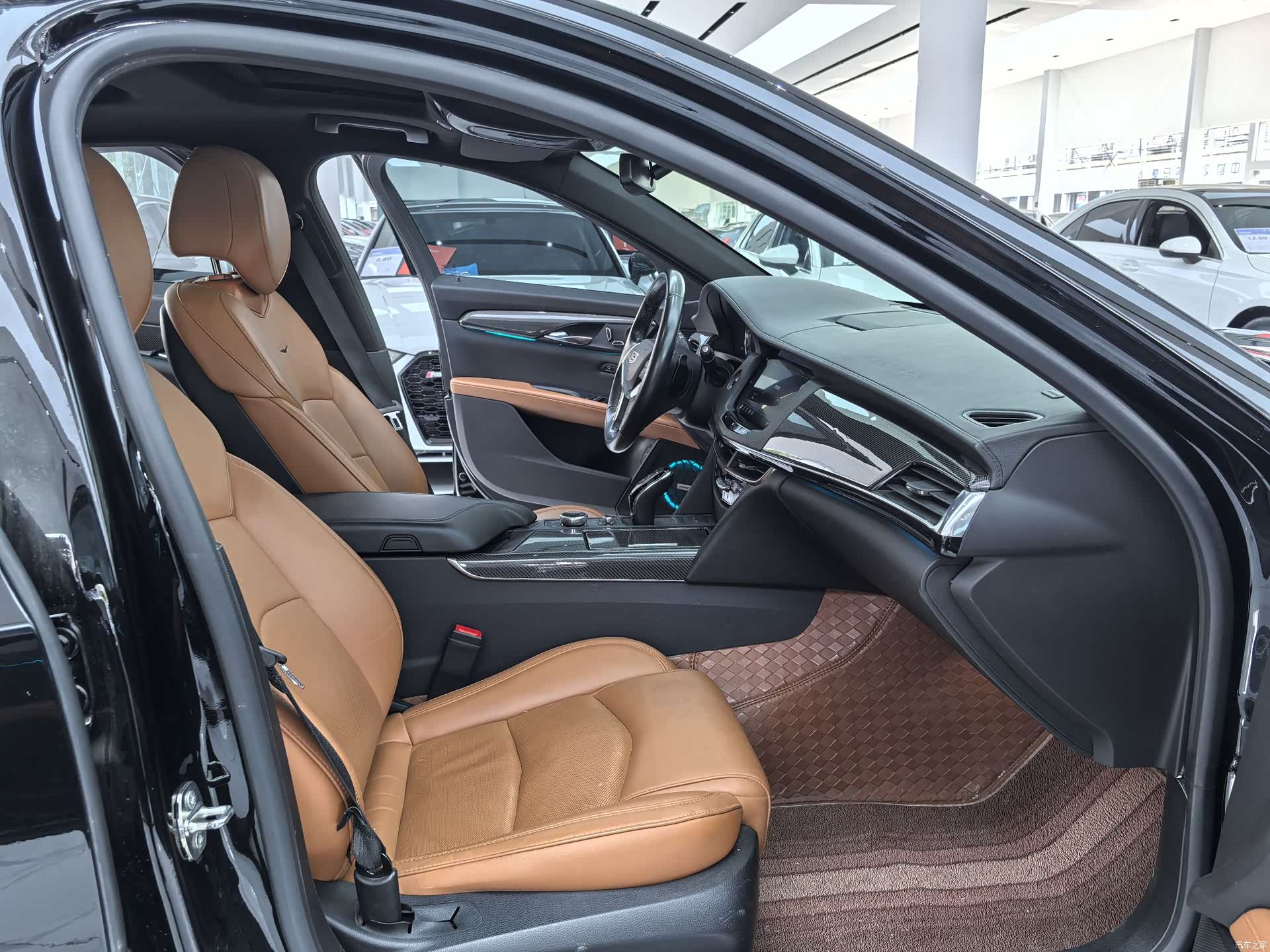 Cadillac CT6, 2023 12