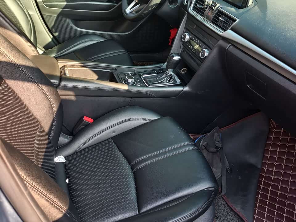 Mazda 3 Angkesaila Mazda 3 Angkesaila
