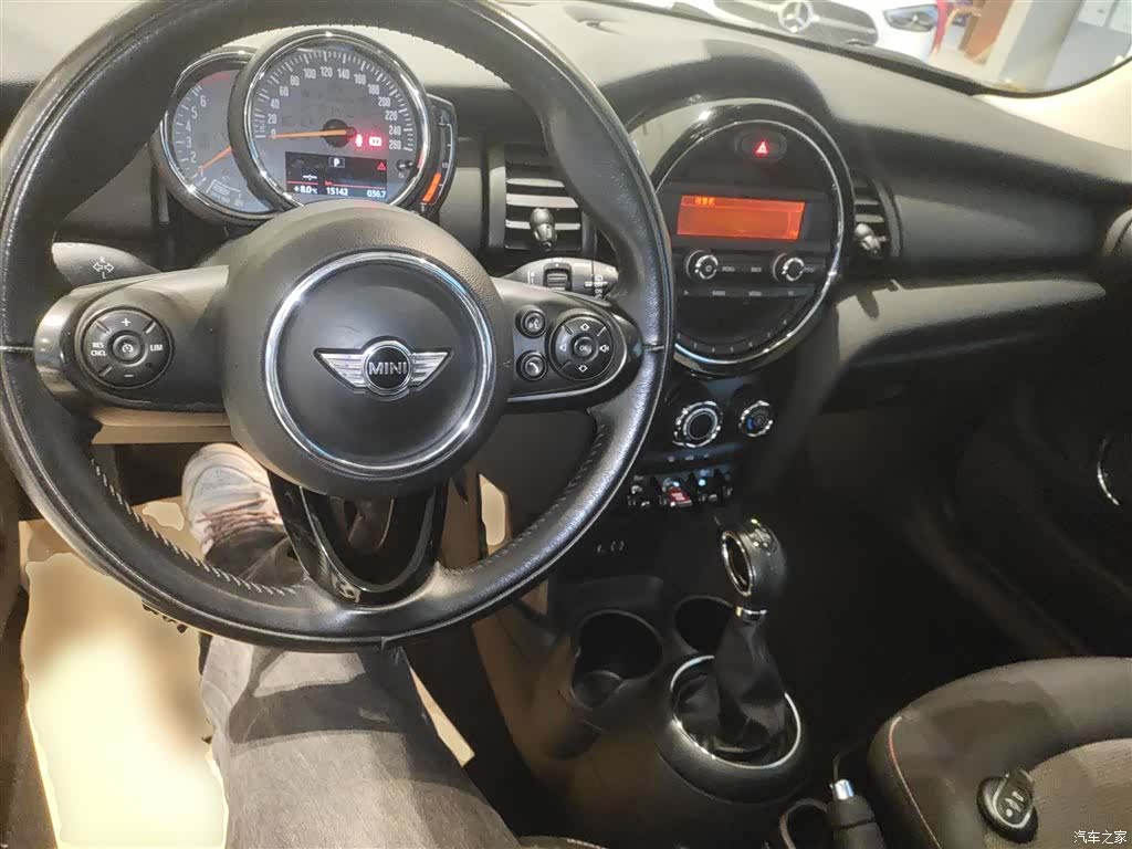 Mini ONE, 2018 10
