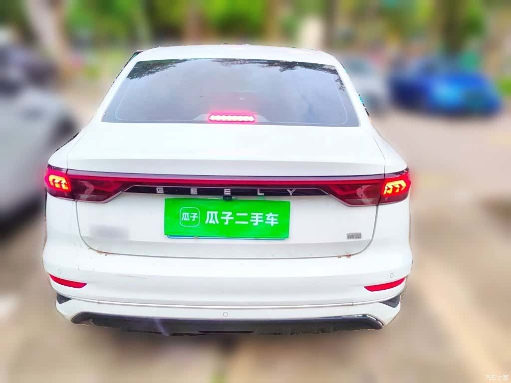 Geely Emgrand, 2023 3