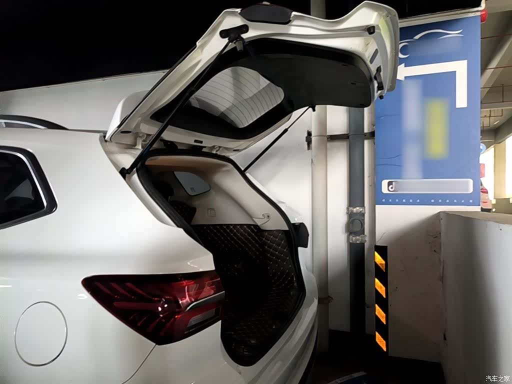 Roewe RX5, 2019 18