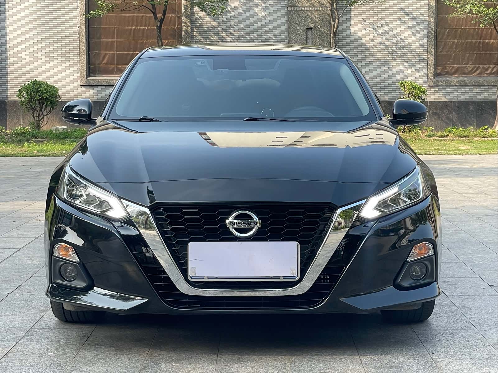 Nissan Teana, 2022 3