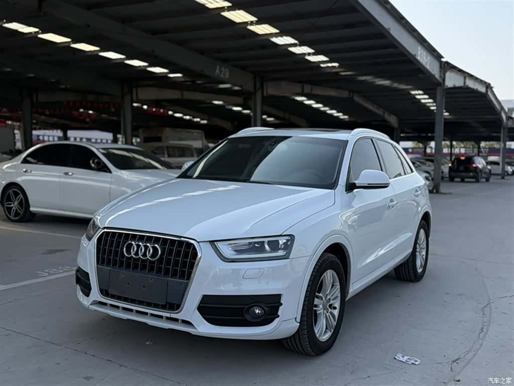 Audi Q3, 2016 1