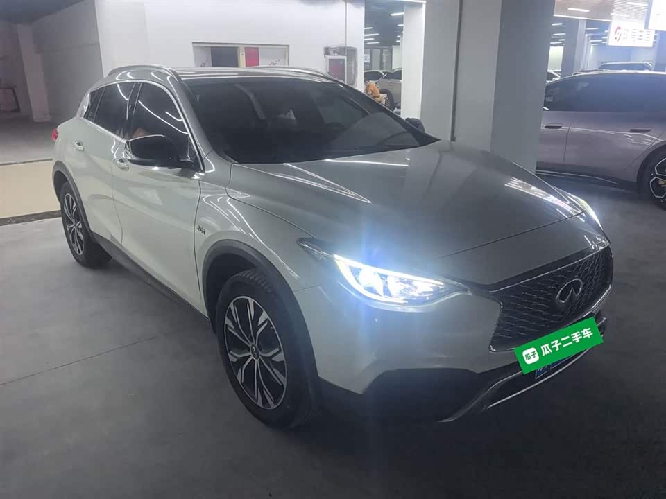 Infiniti QX30 Infiniti QX30
