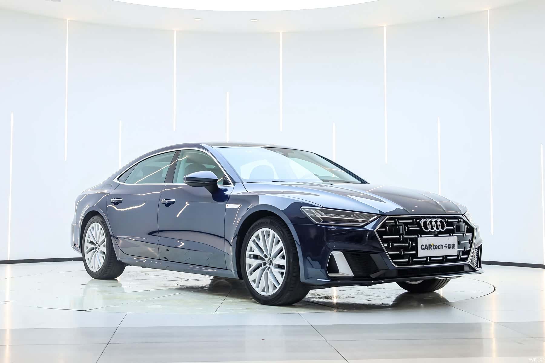 Audi A7L, 2024 4