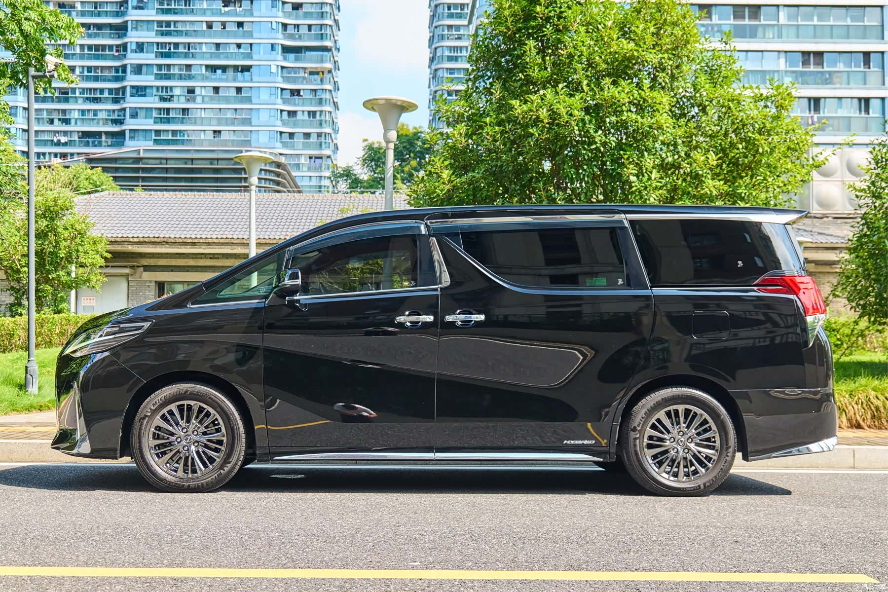 Toyota Vellfire, 2021 6