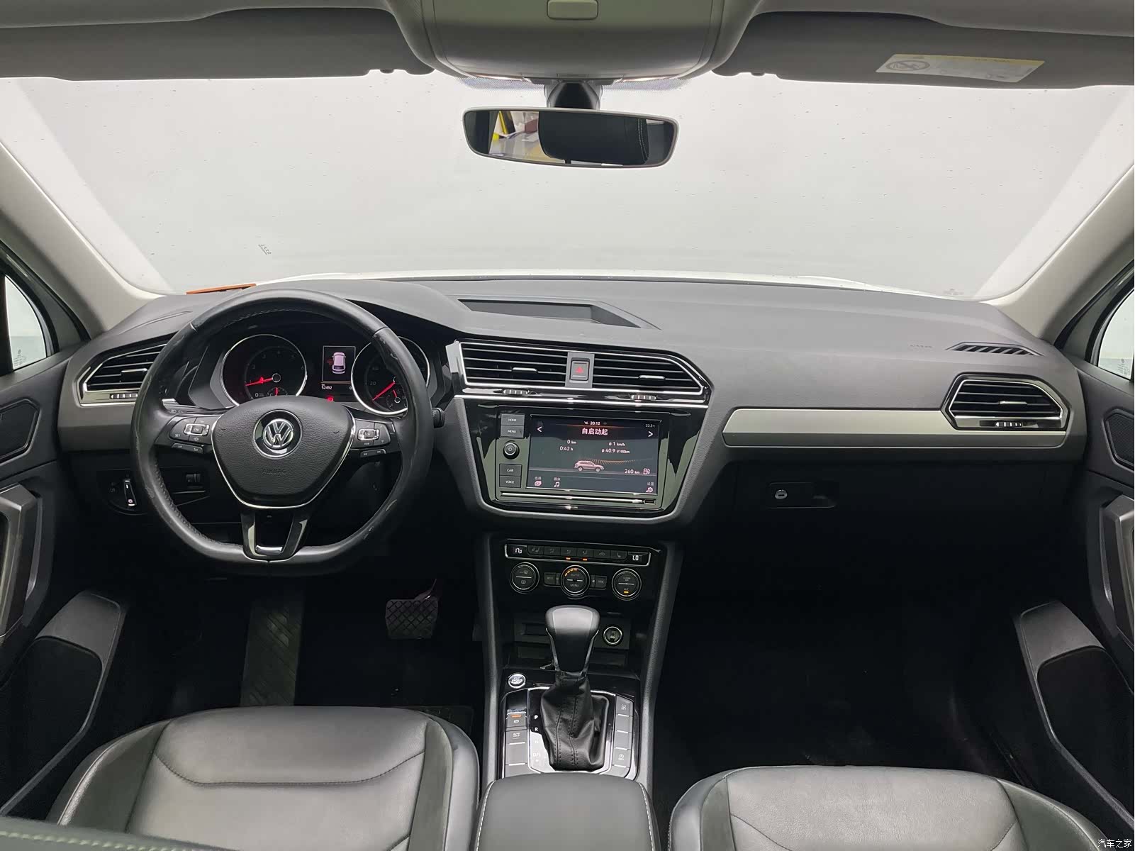 Volkswagen Tiguan L, 2019 10