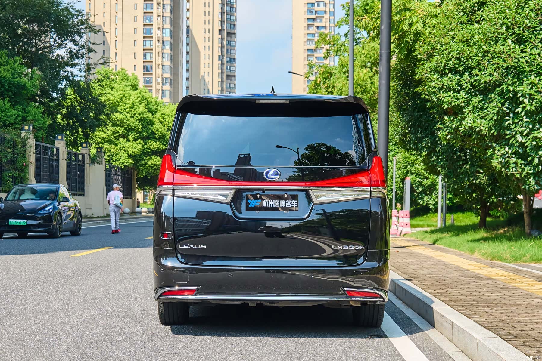 Toyota Vellfire, 2021 8