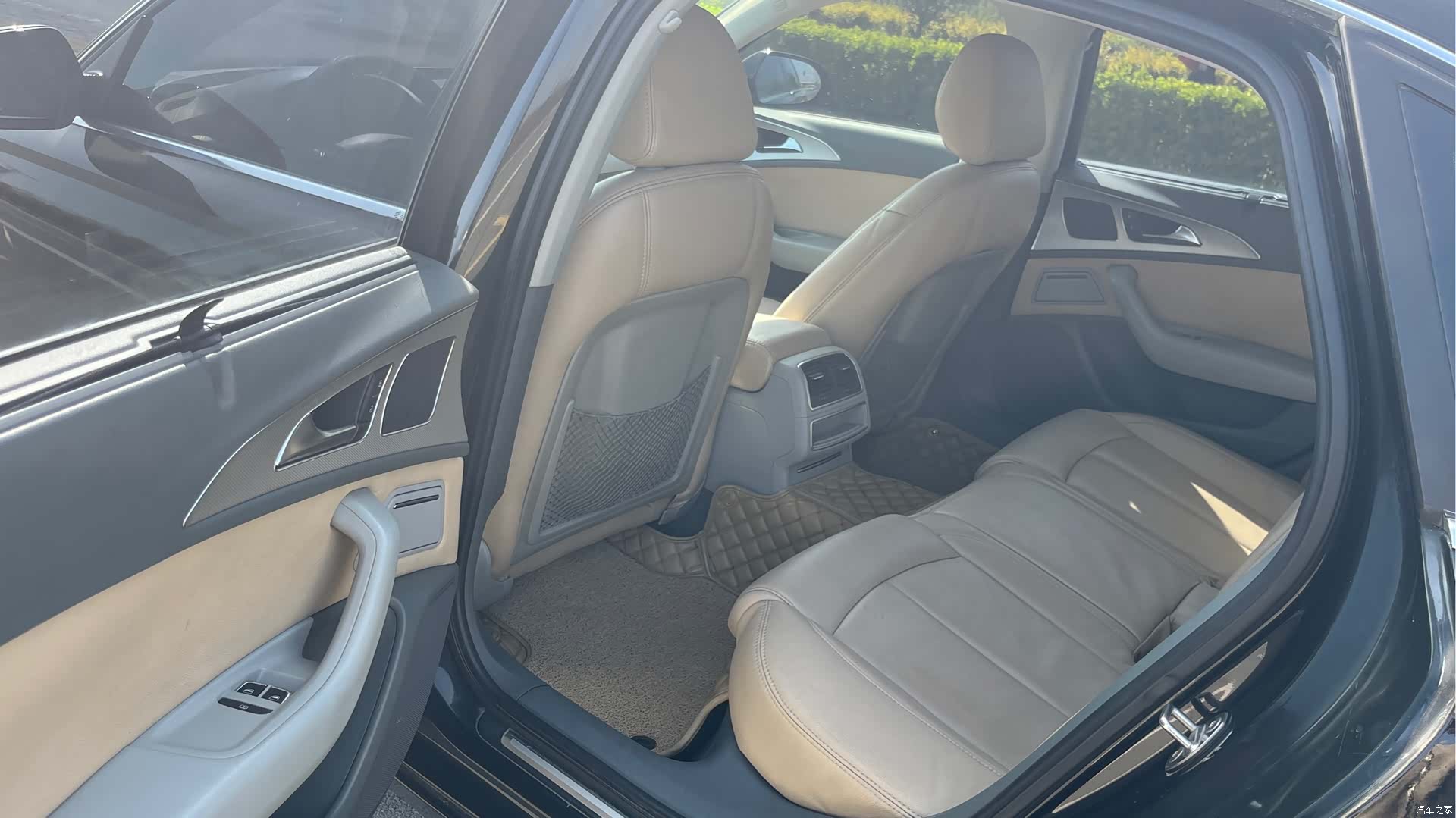 Audi A6L, 2013 12