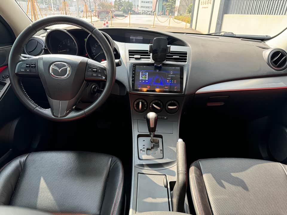 Mazda 3 star Cheng