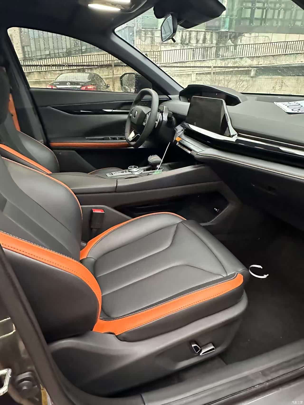 Changan UNI-V, 2023 8